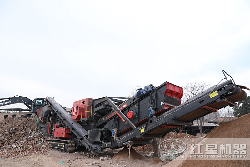 西安地區移動路面破碎機作業現場