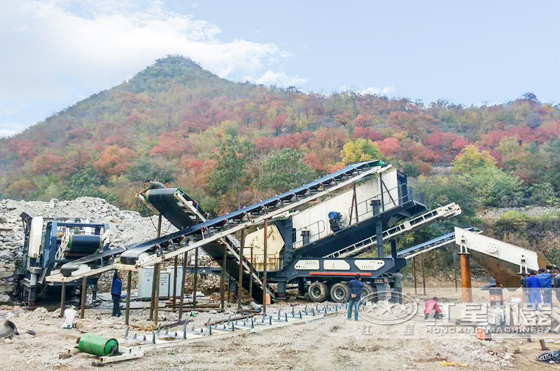 建筑垃圾粉碎機生產現場